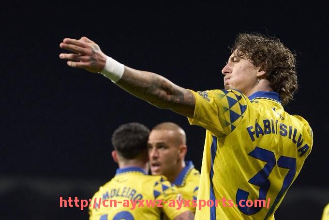 爱游戏体育-3月2日中超联赛重要比赛安排及前瞻分析