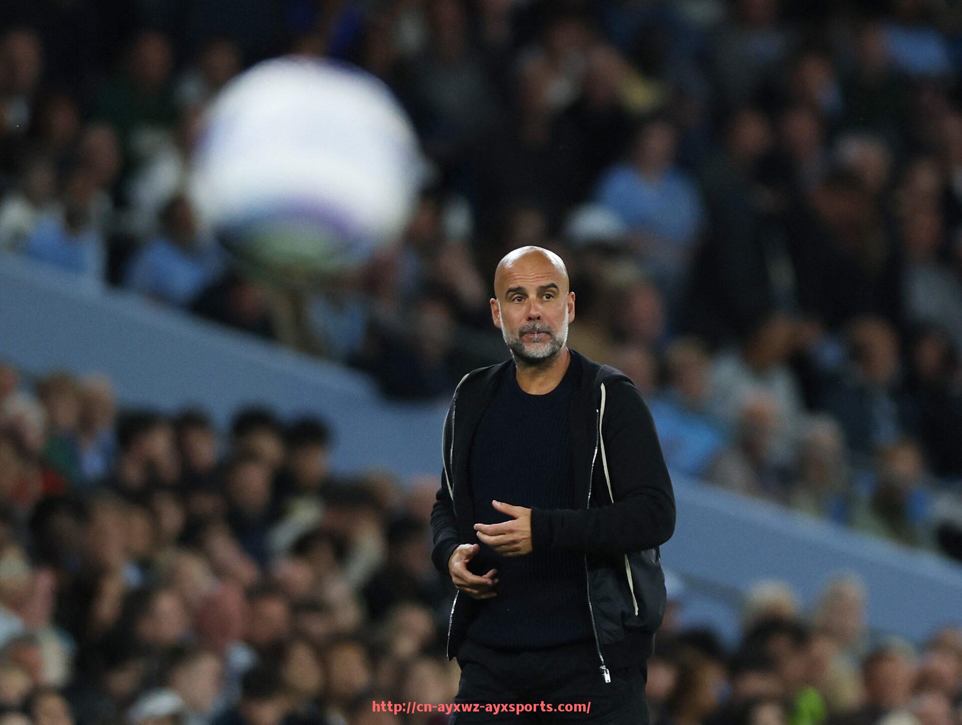 爱游戏体育-CBA球员王新凯参与足球活动记录